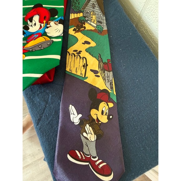 Vintage Mickey Mouse Ties Bundle Silk Football Mickey Unlimited Serafino Mens - Picture 4 of 8